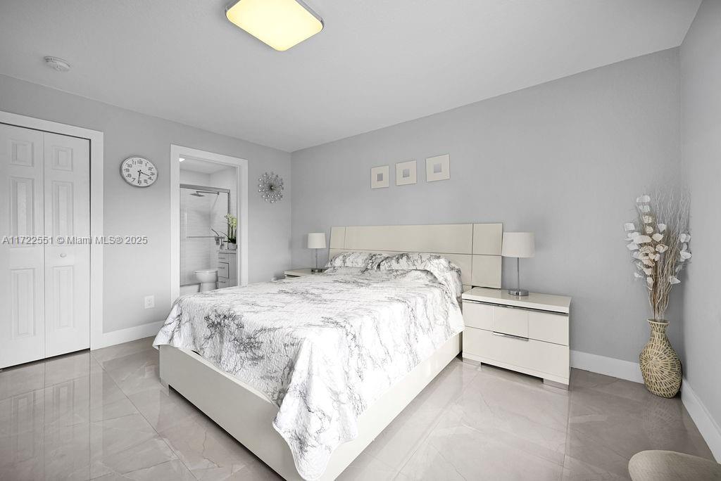 7327 NW 173rd Dr # 103