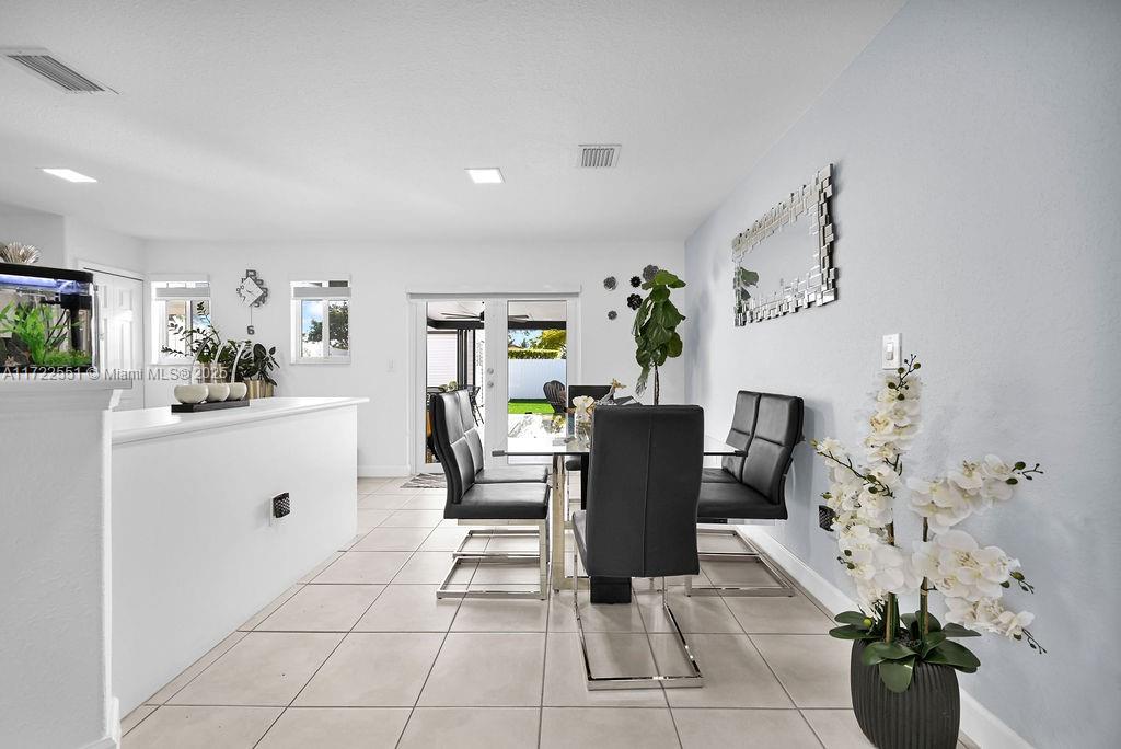 7327 NW 173rd Dr # 103