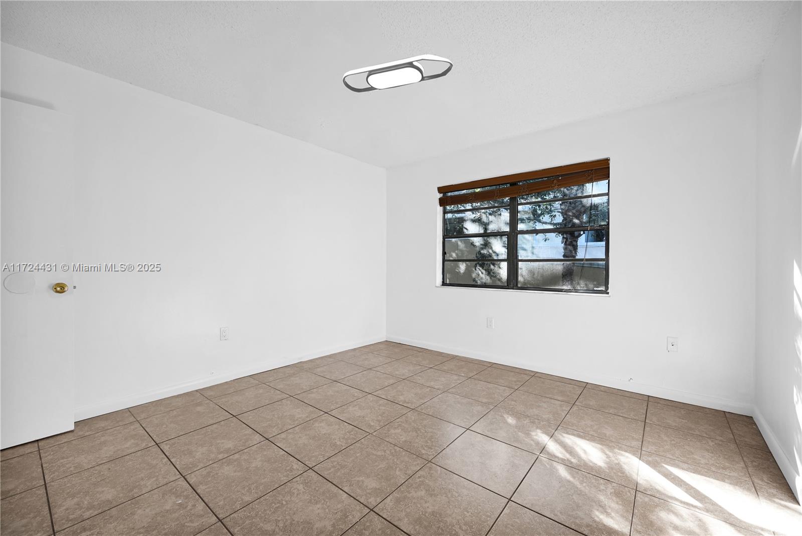 8287 SW 128th St # 204