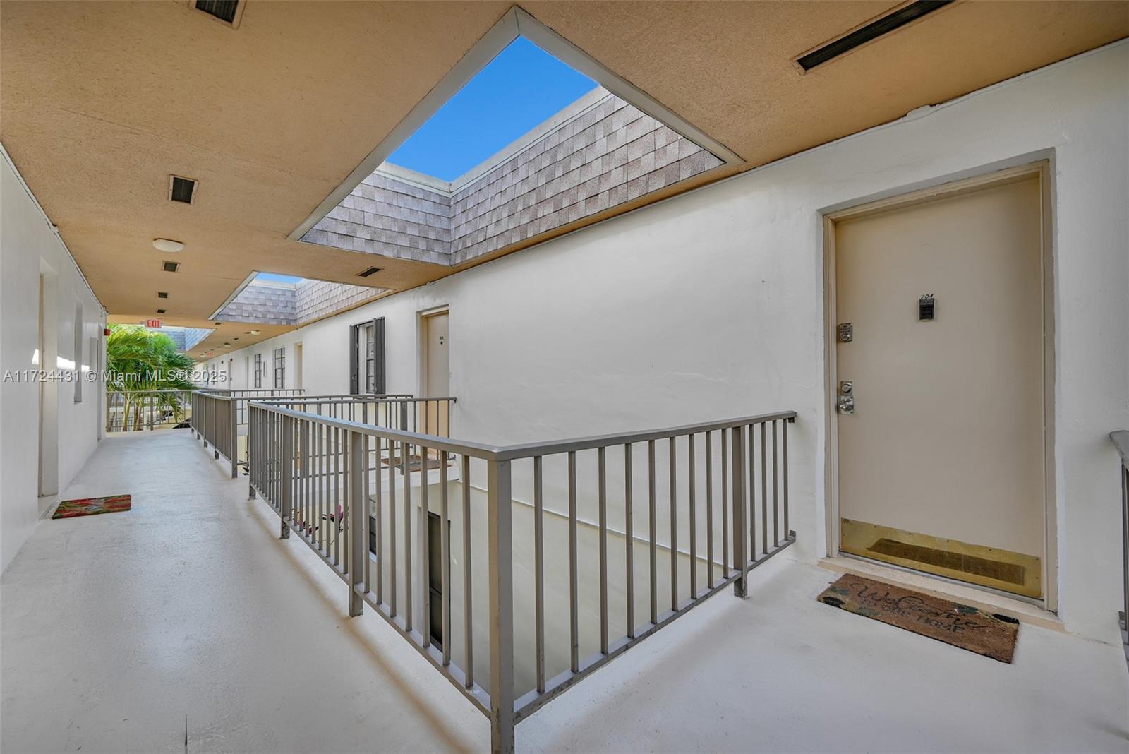 8287 SW 128th St # 204