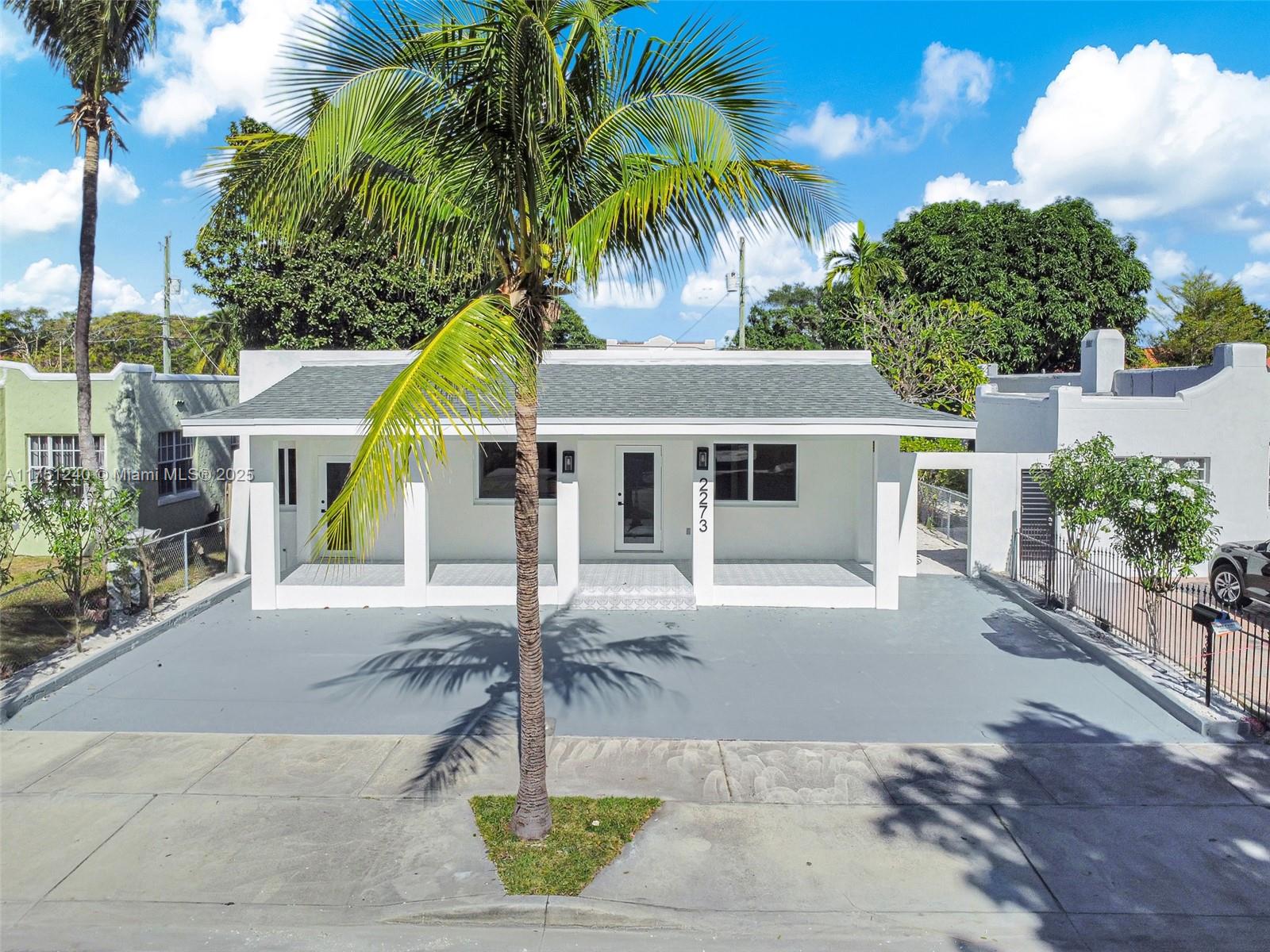 2273 SW 5th St # 4