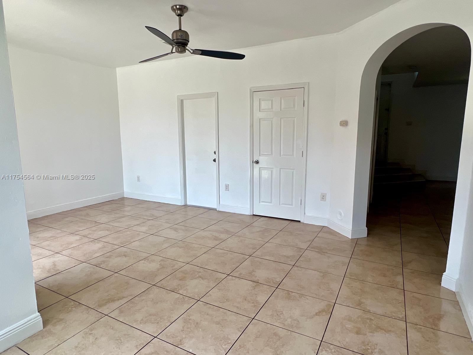 27480 SW 137 CT # 27480