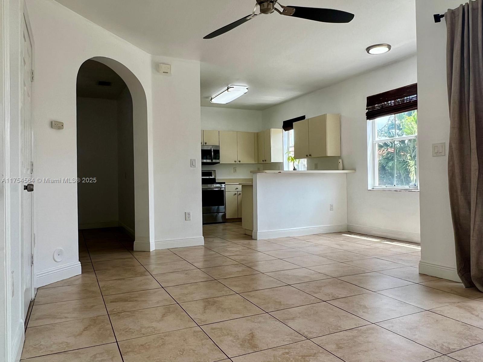 27480 SW 137 CT # 27480