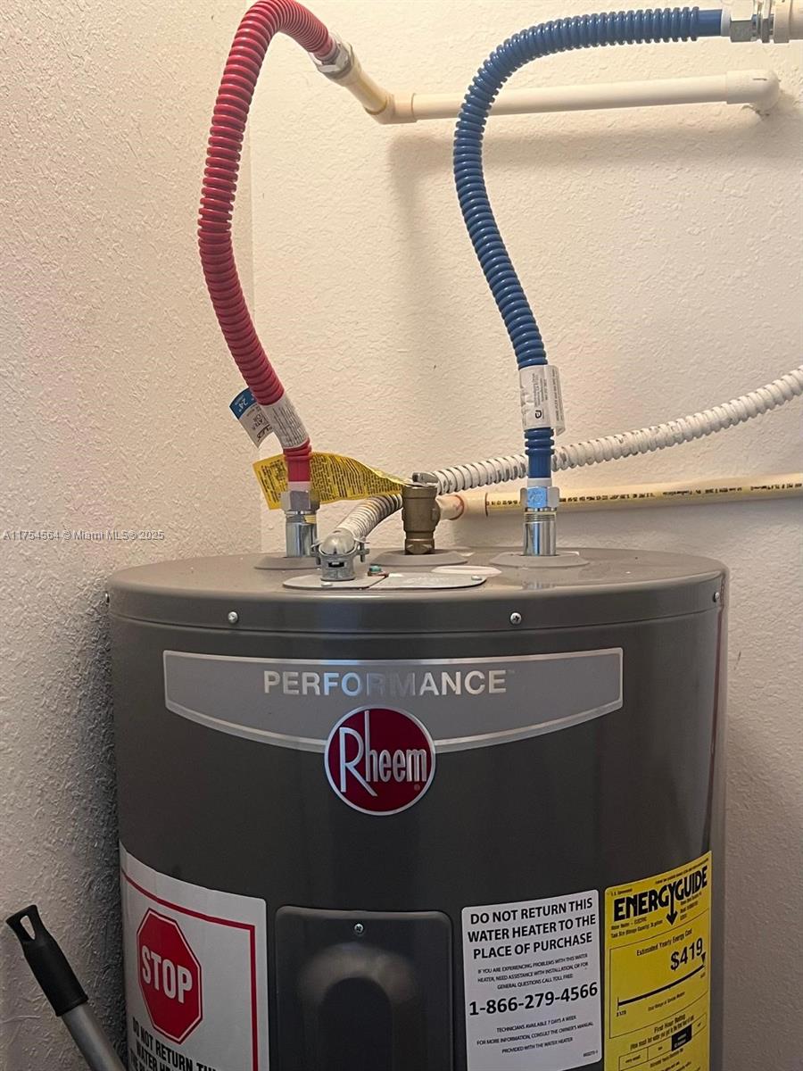 27480 SW 137 CT # 27480