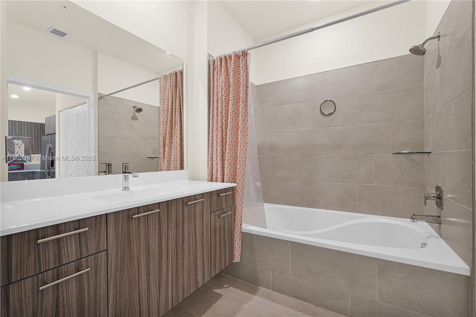 8301 NW 41st St # 303 Unit: B-303