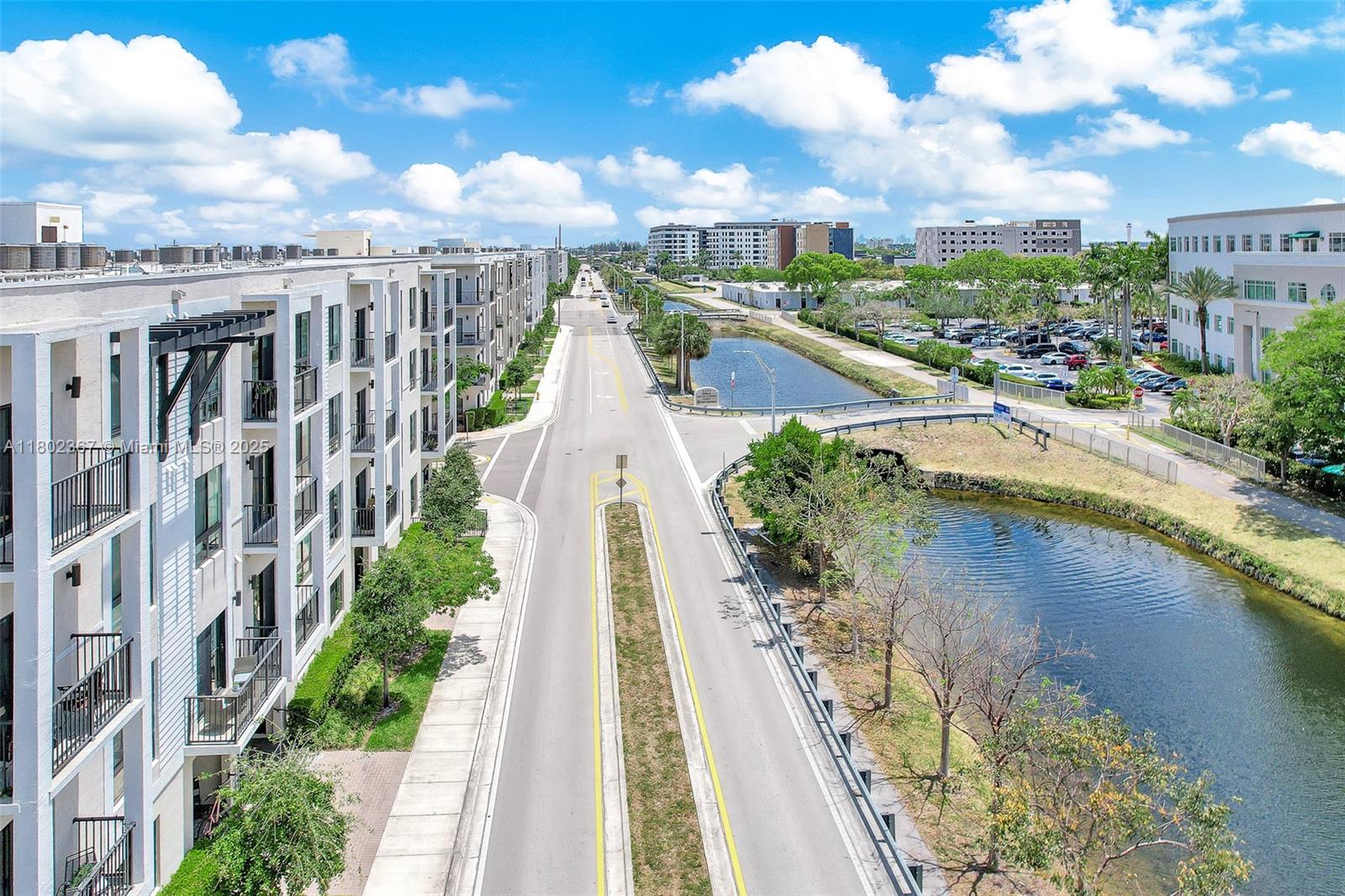 8301 NW 41st St # 303 Unit: B-303