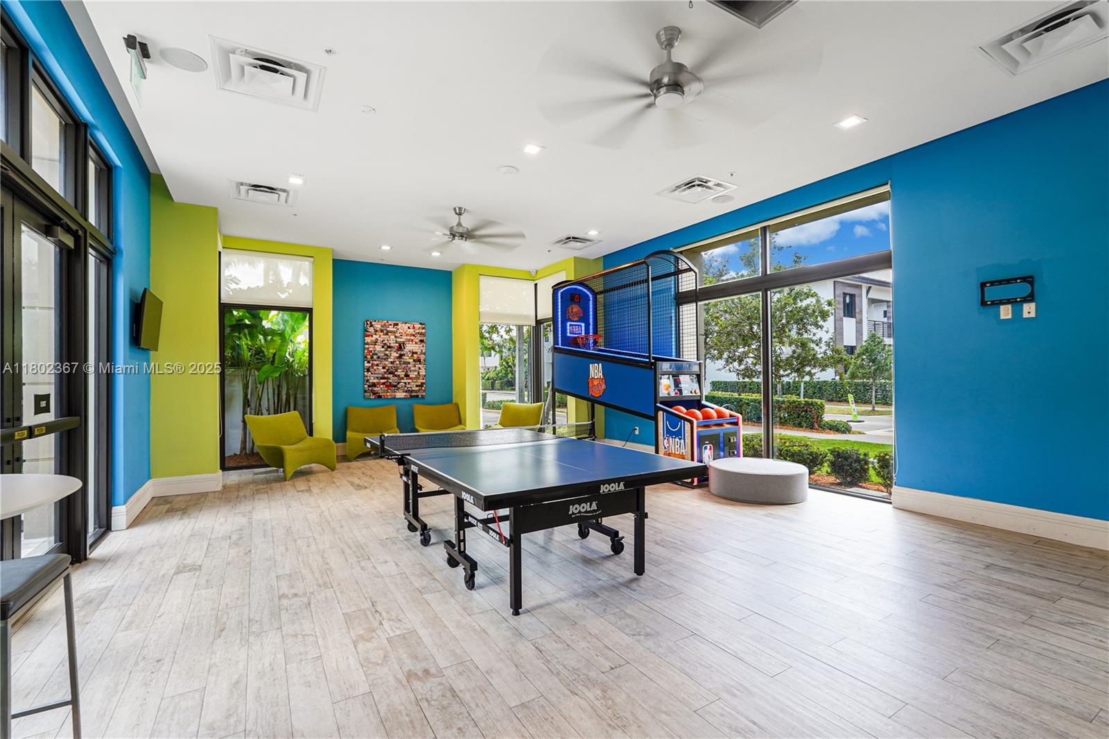 8301 NW 41st St # 303 Unit: B-303