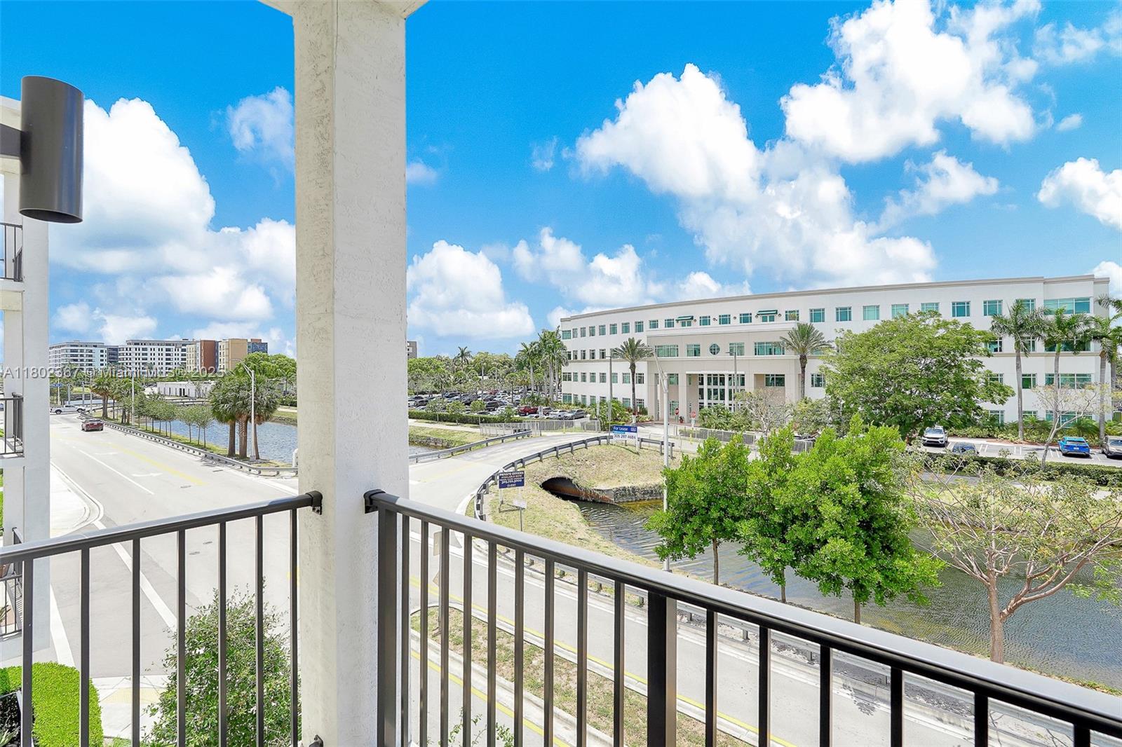 8301 NW 41st St # 303 Unit: B-303