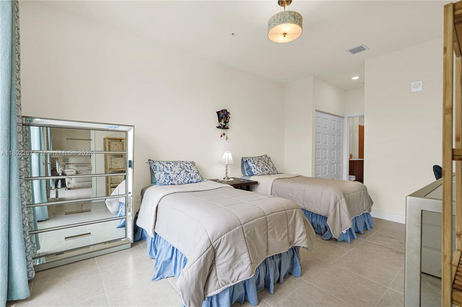 8301 NW 41st St # 303 Unit: B-303