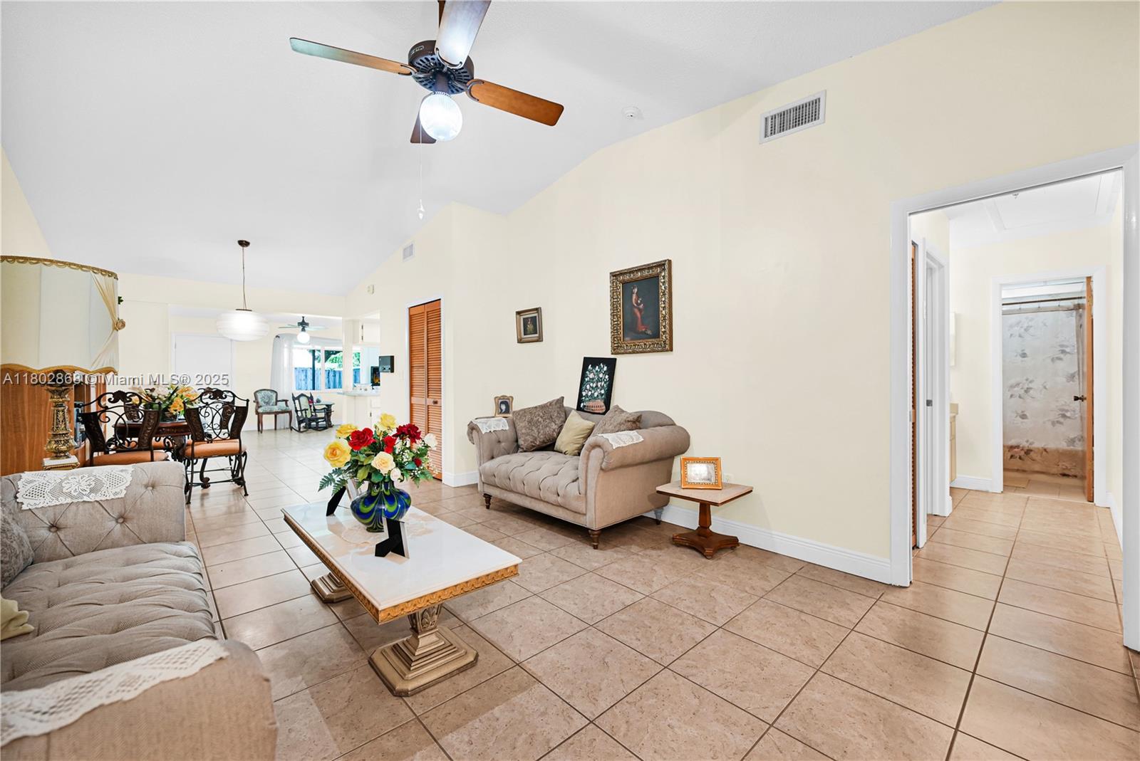 43 NW 109th Ct