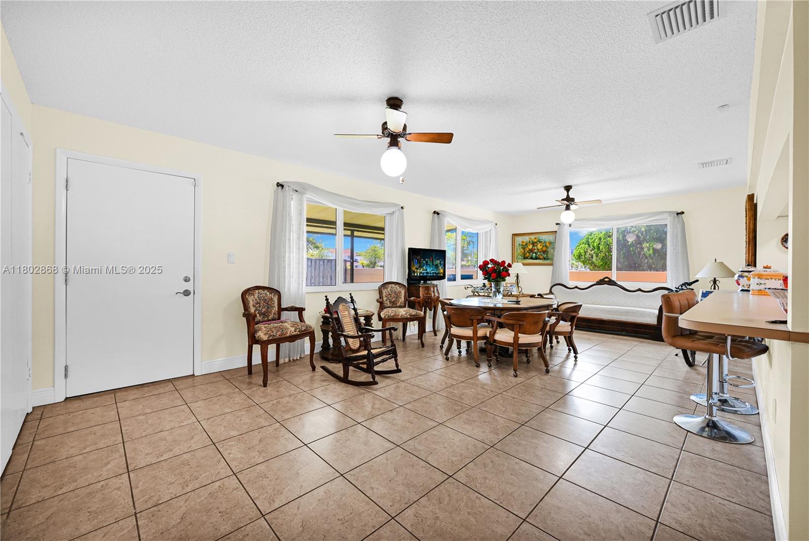 43 NW 109th Ct