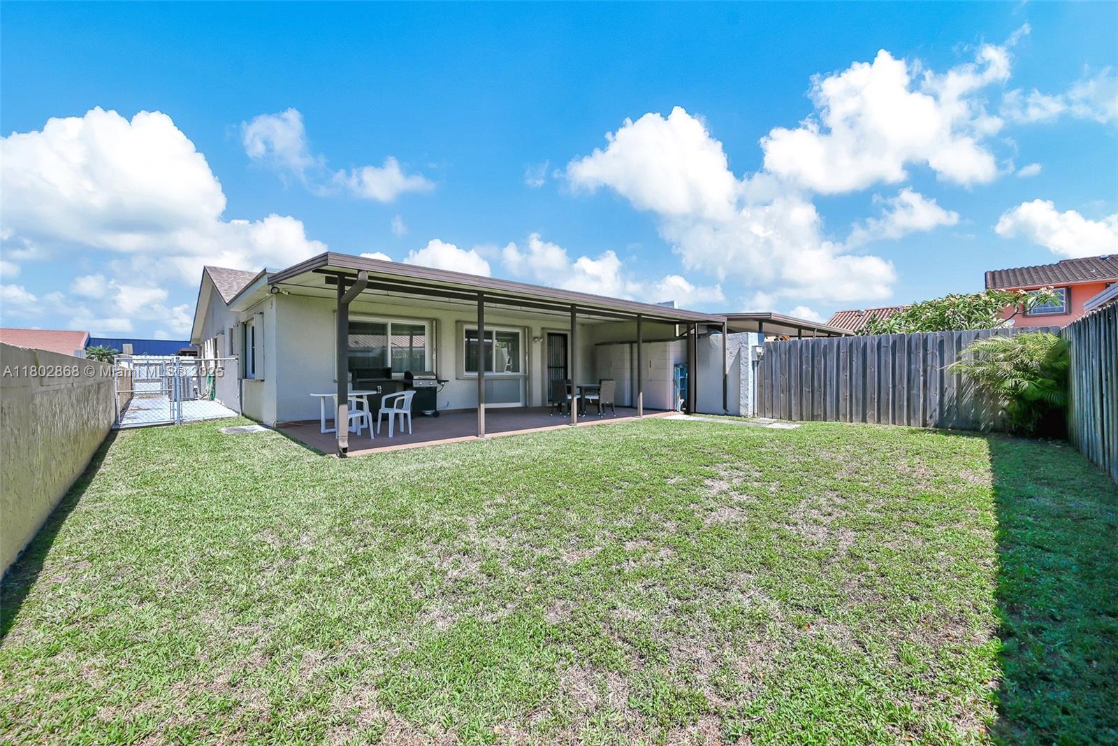 43 NW 109th Ct