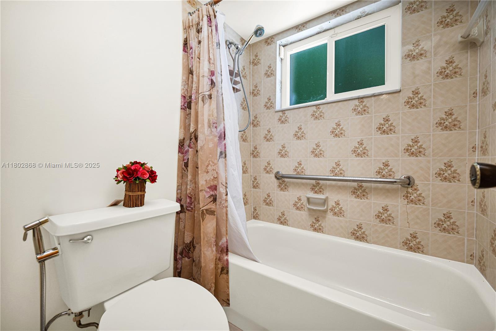 43 NW 109th Ct