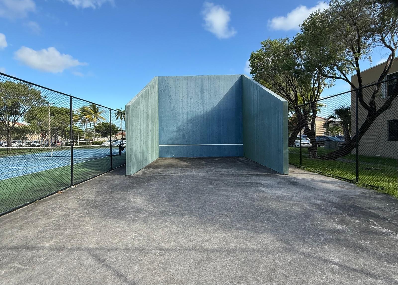 10245 NW 9th St Cir # 9 Unit: 202-9