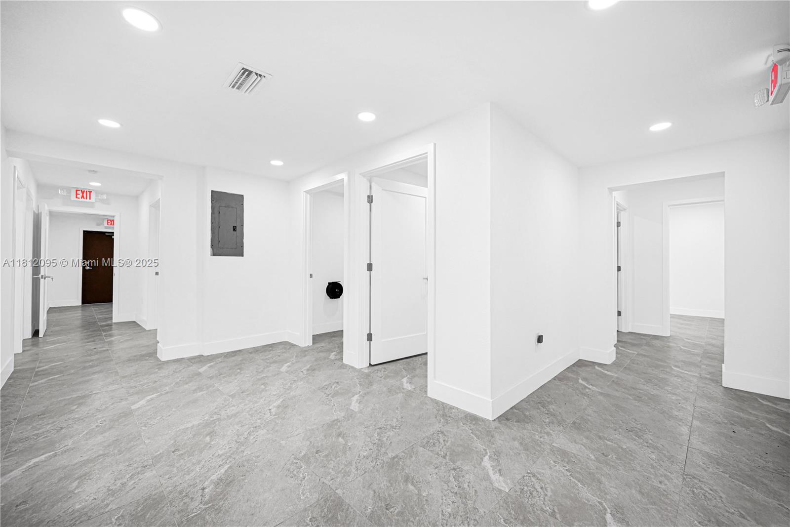 4630 NW 7th St