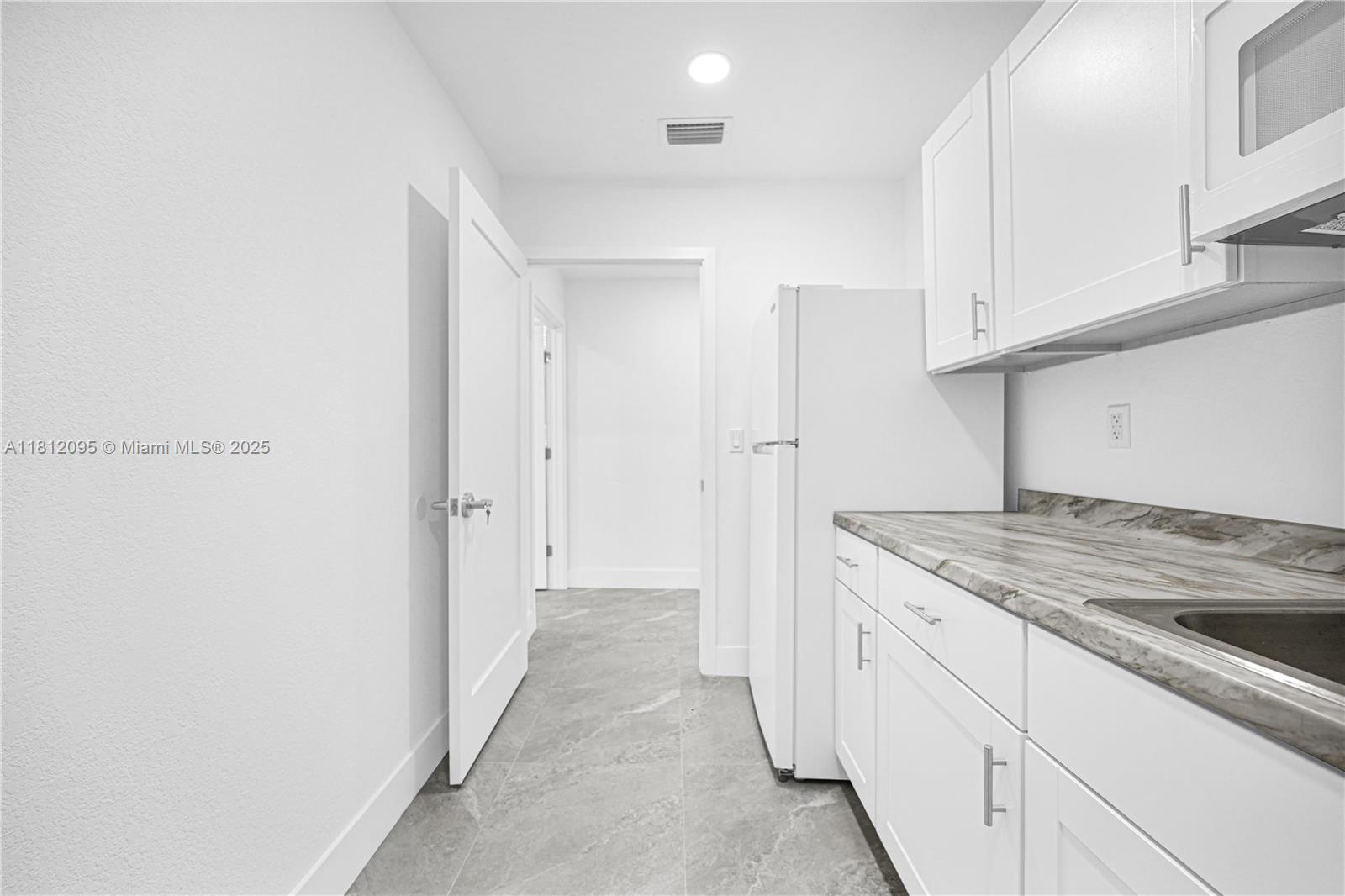 4630 NW 7th St