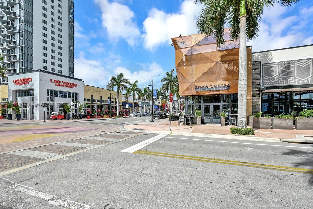 8301 NW 41st St # 303 Unit: B-303