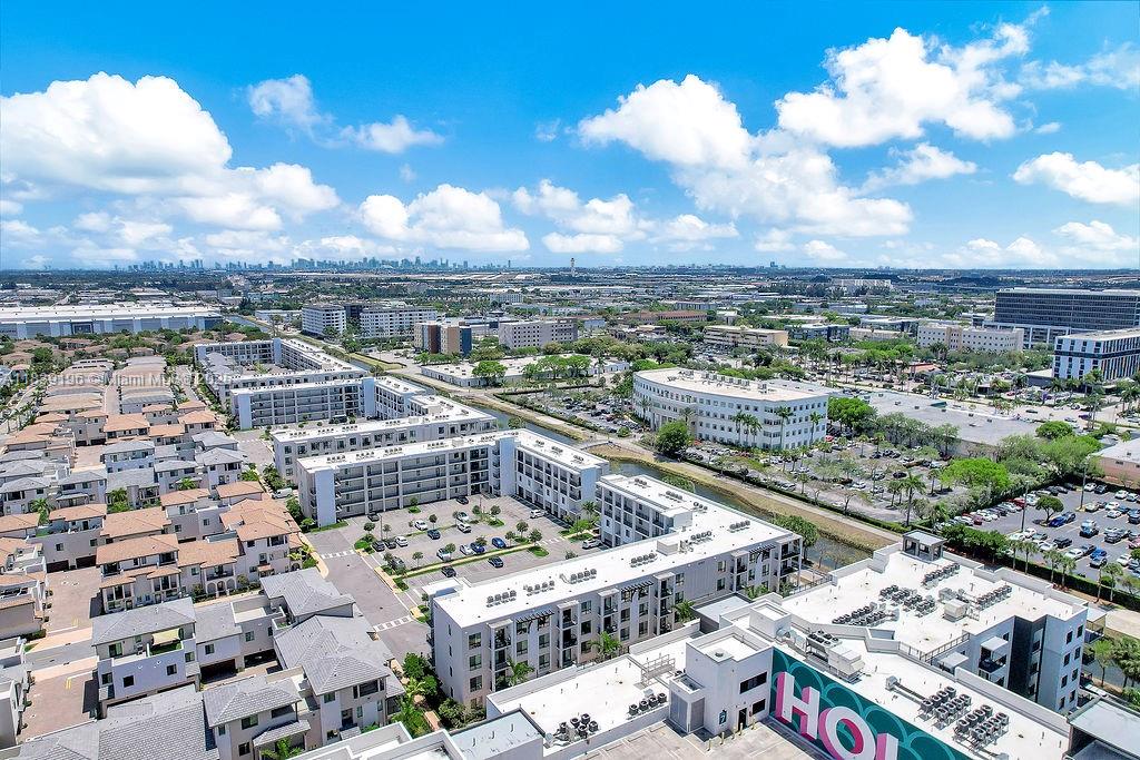 8301 NW 41st St # 303 Unit: B-303