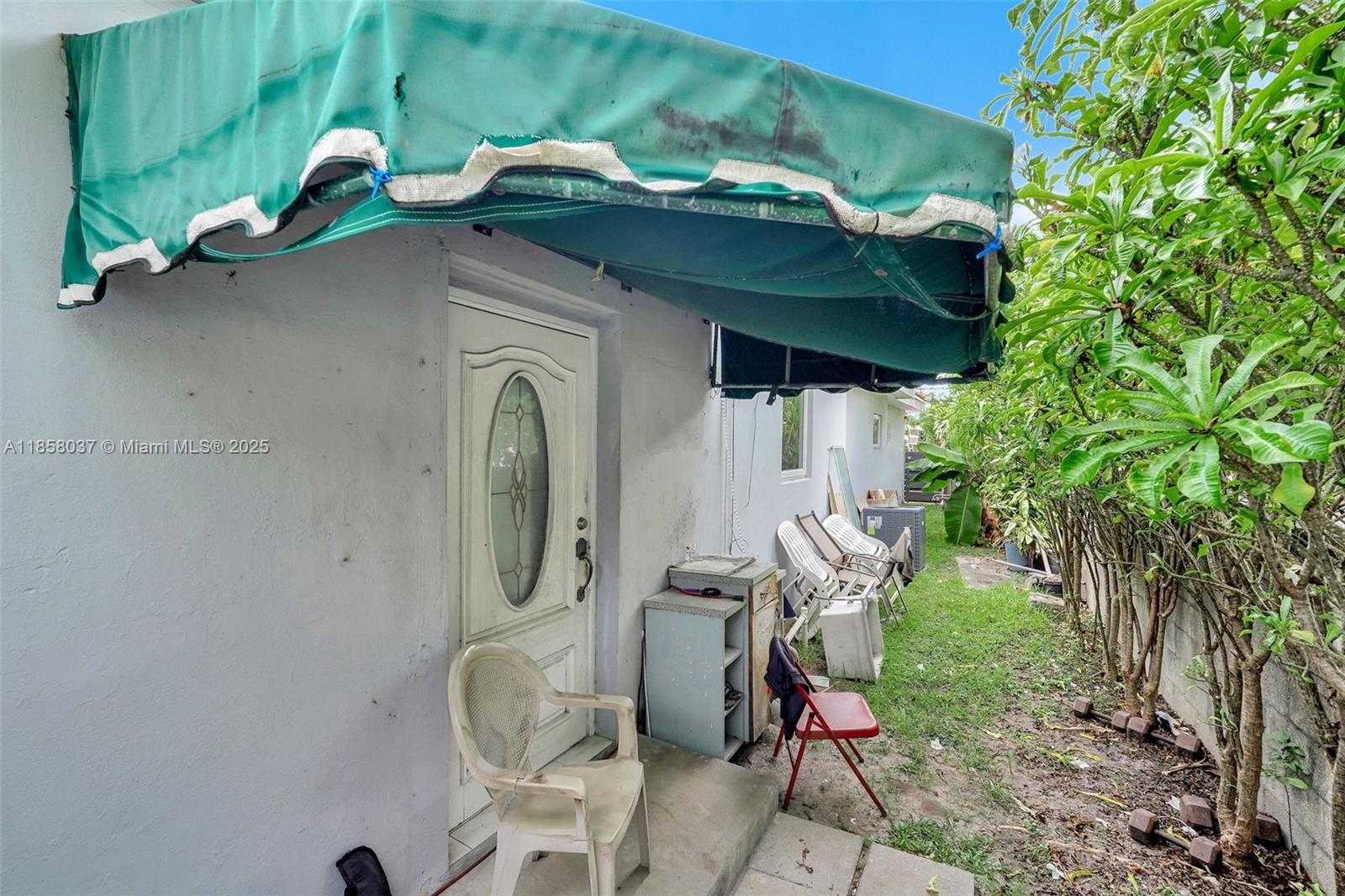 3711 SW 87th Ave