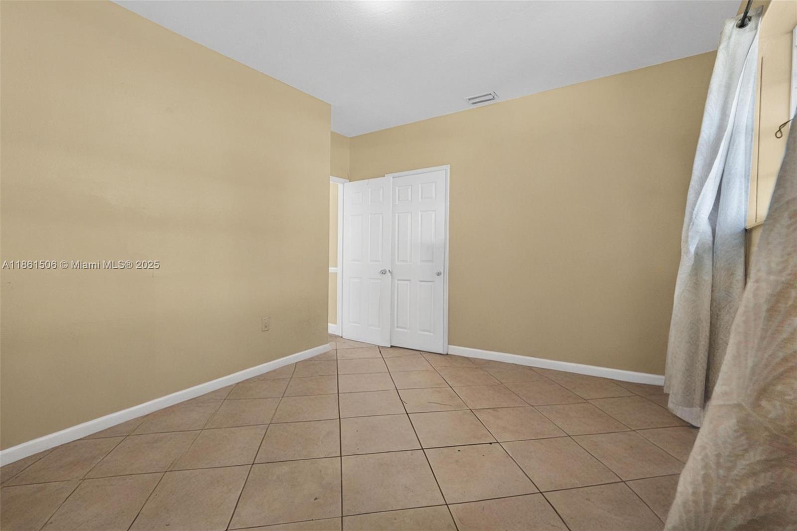 3635 SW 95th Ave