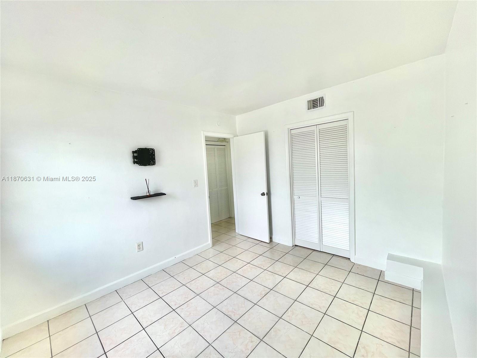 110 Royal Palm Rd # 310