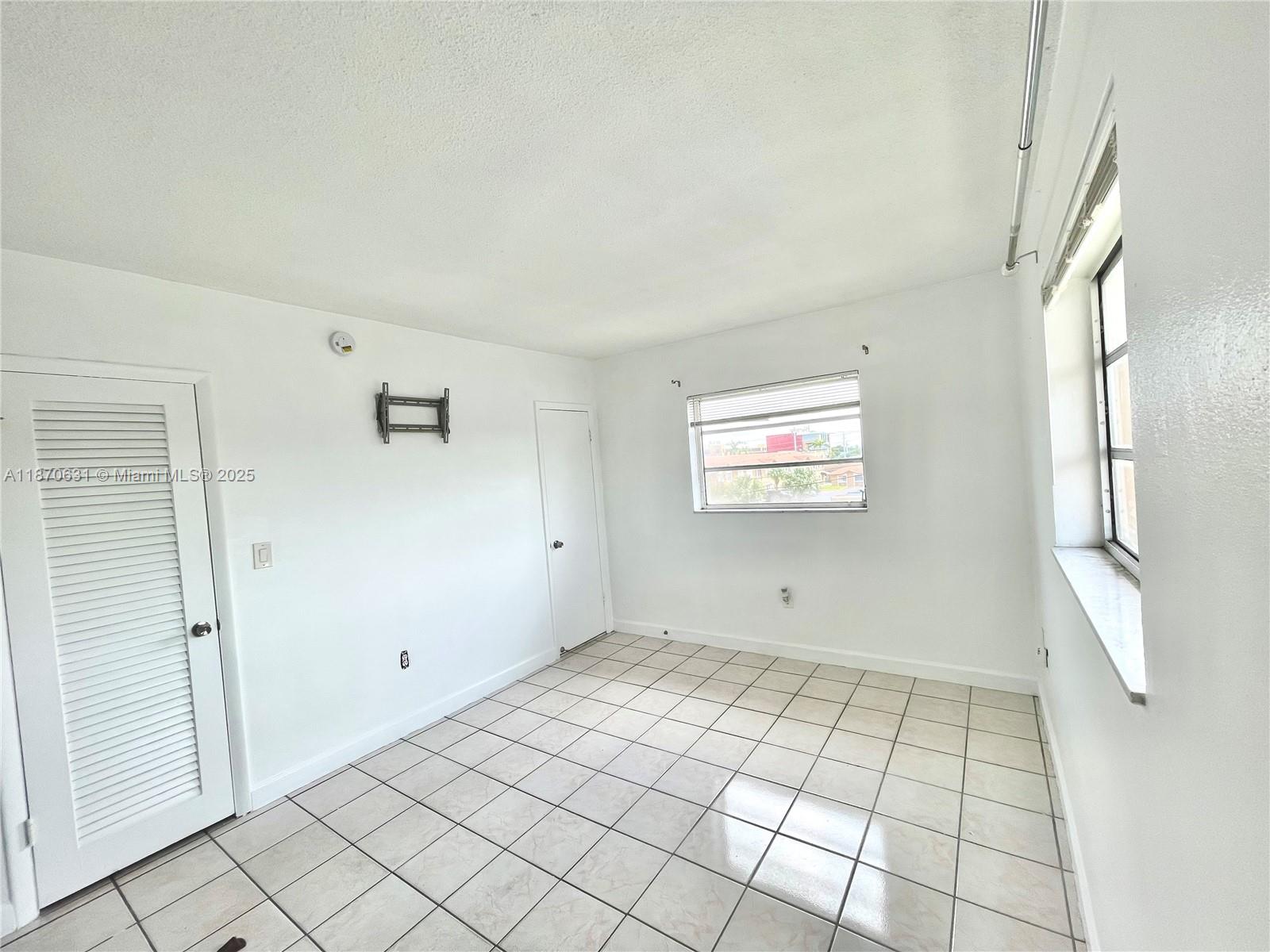 110 Royal Palm Rd # 310