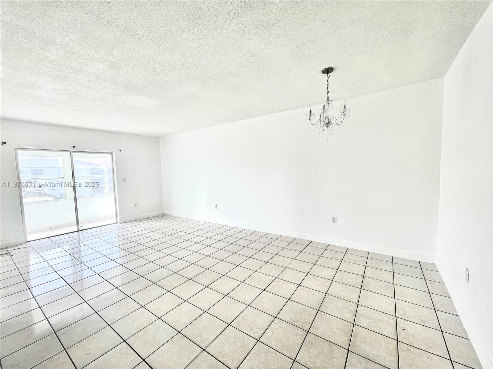 110 Royal Palm Rd # 310