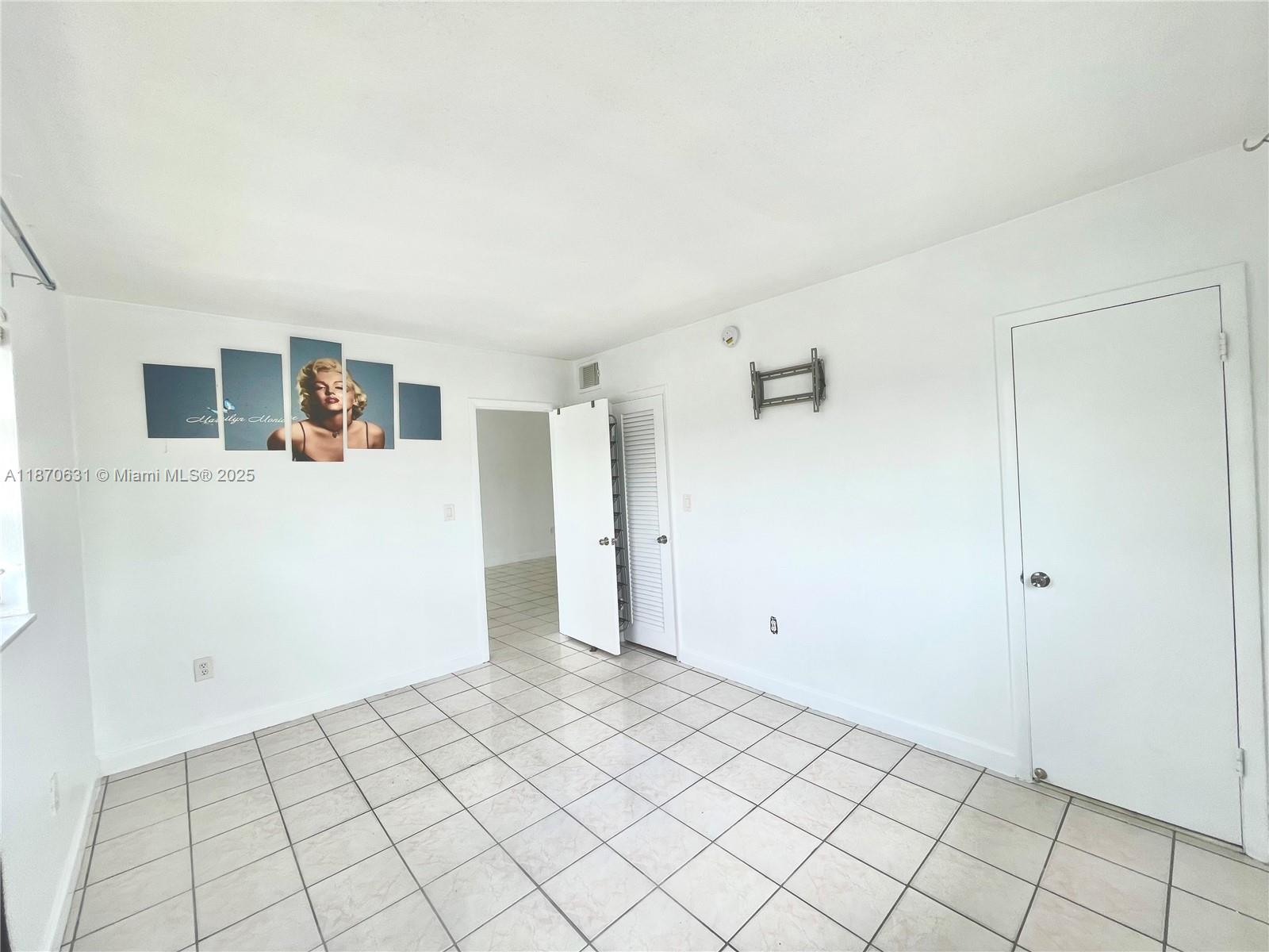 110 Royal Palm Rd # 310