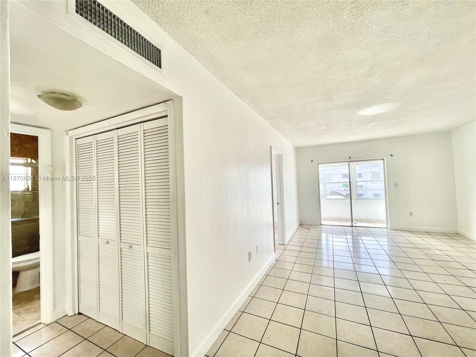 110 Royal Palm Rd # 310