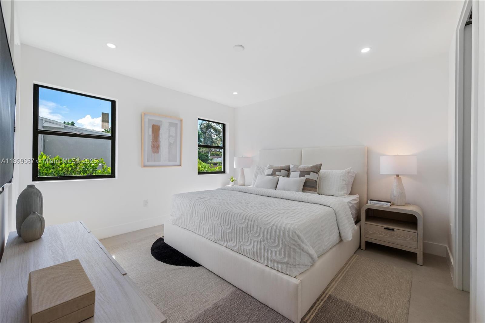 6280 SW 24 St, Miami