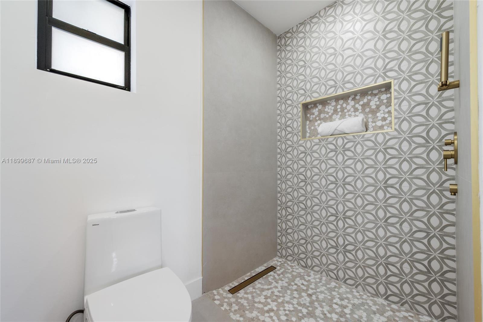 6280 SW 24 St, Miami