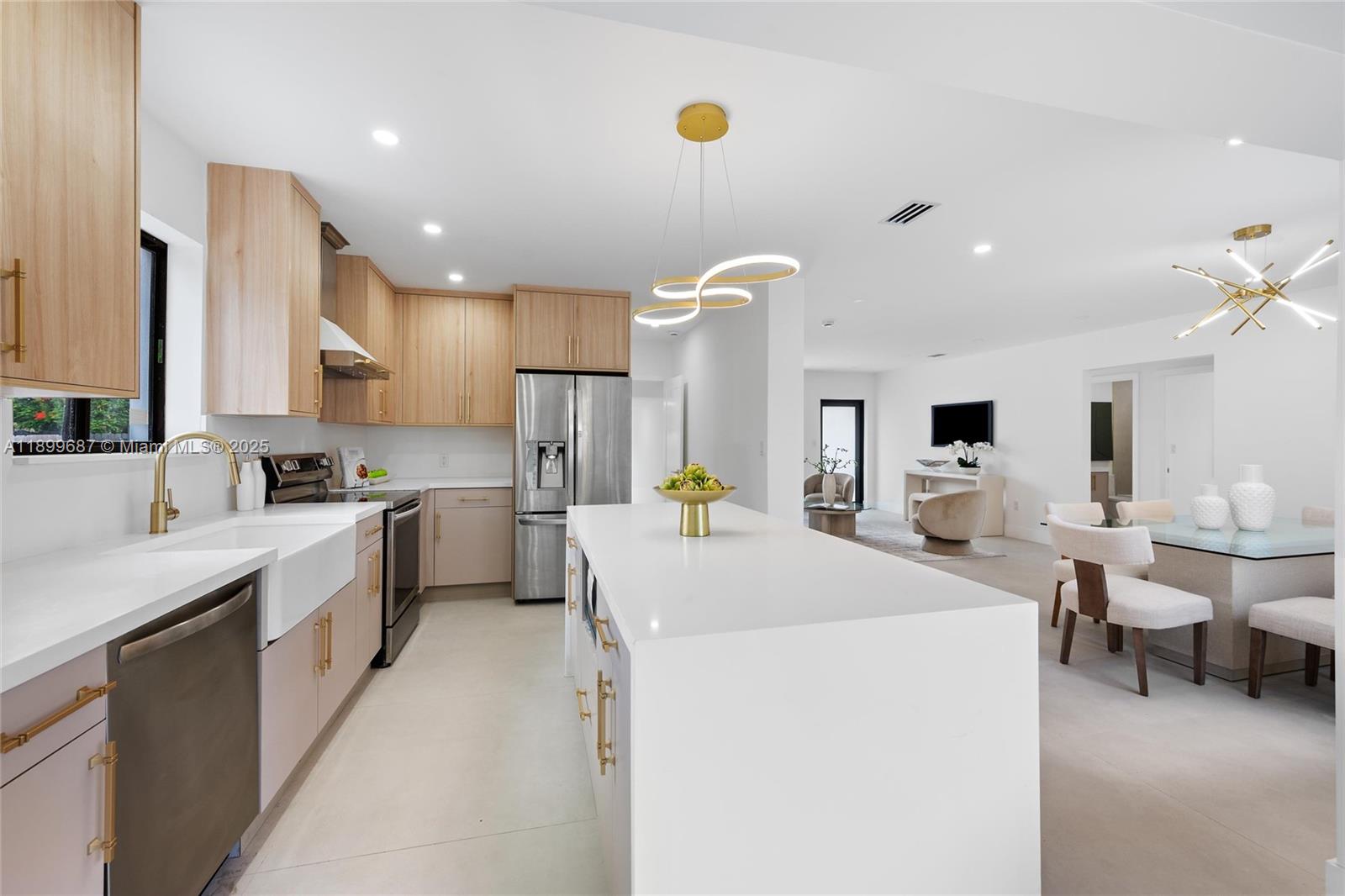 6280 SW 24 St, Miami