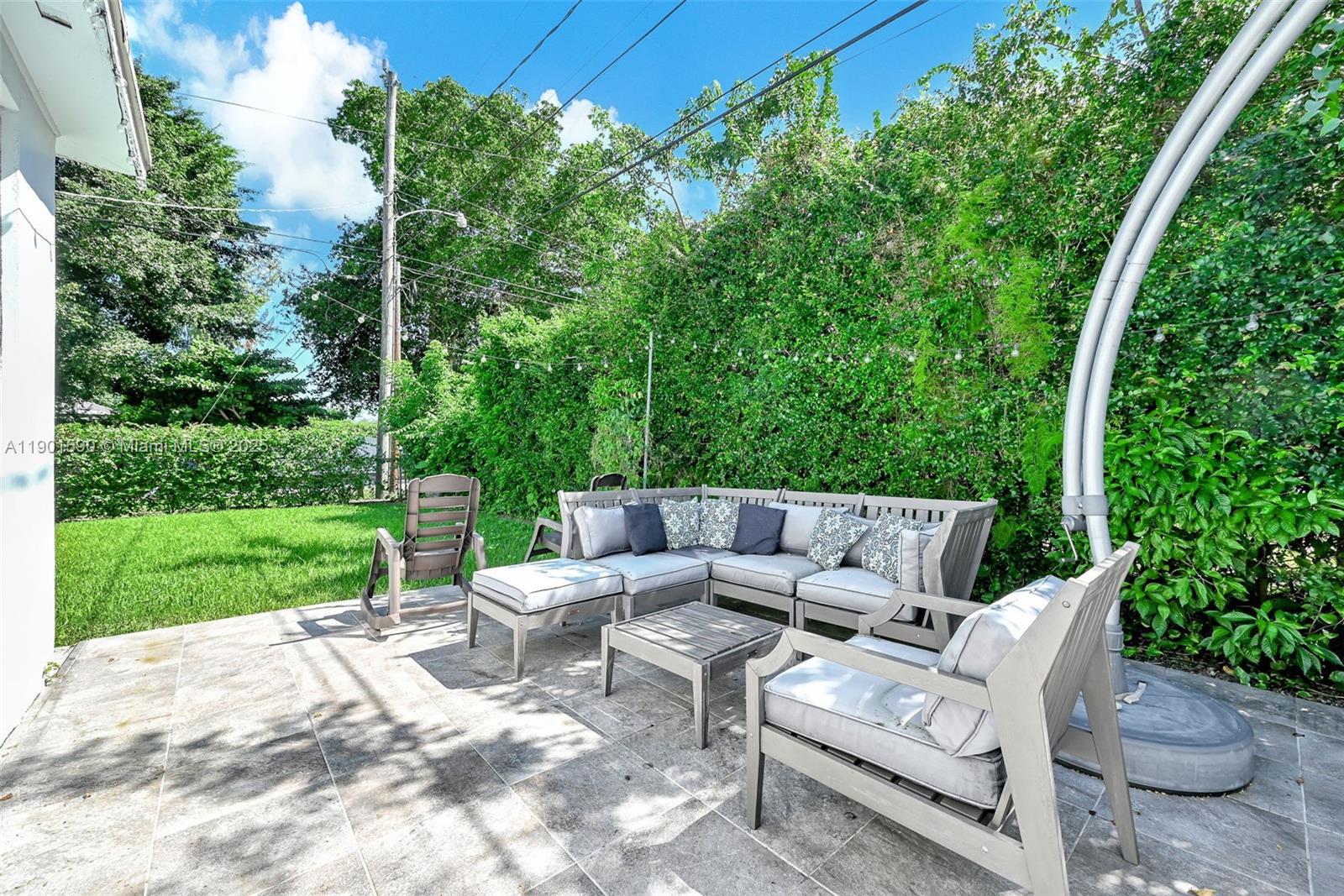 5800 SW 47th St, Miami