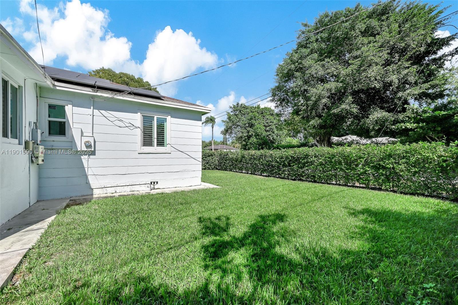 5800 SW 47th St, Miami