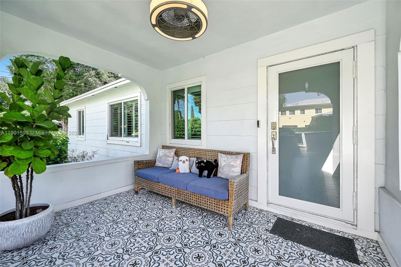 5800 SW 47th St, Miami