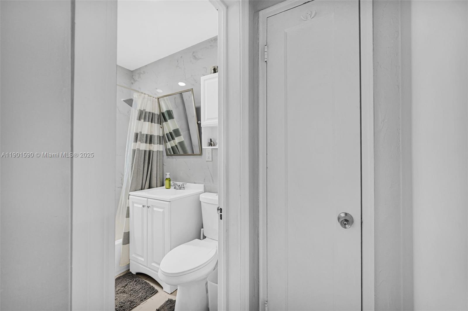 5800 SW 47th St, Miami