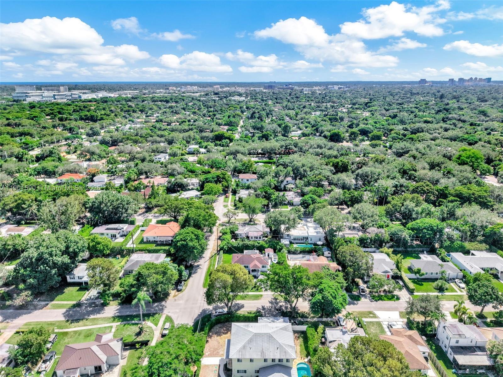 5800 SW 47th St, Miami