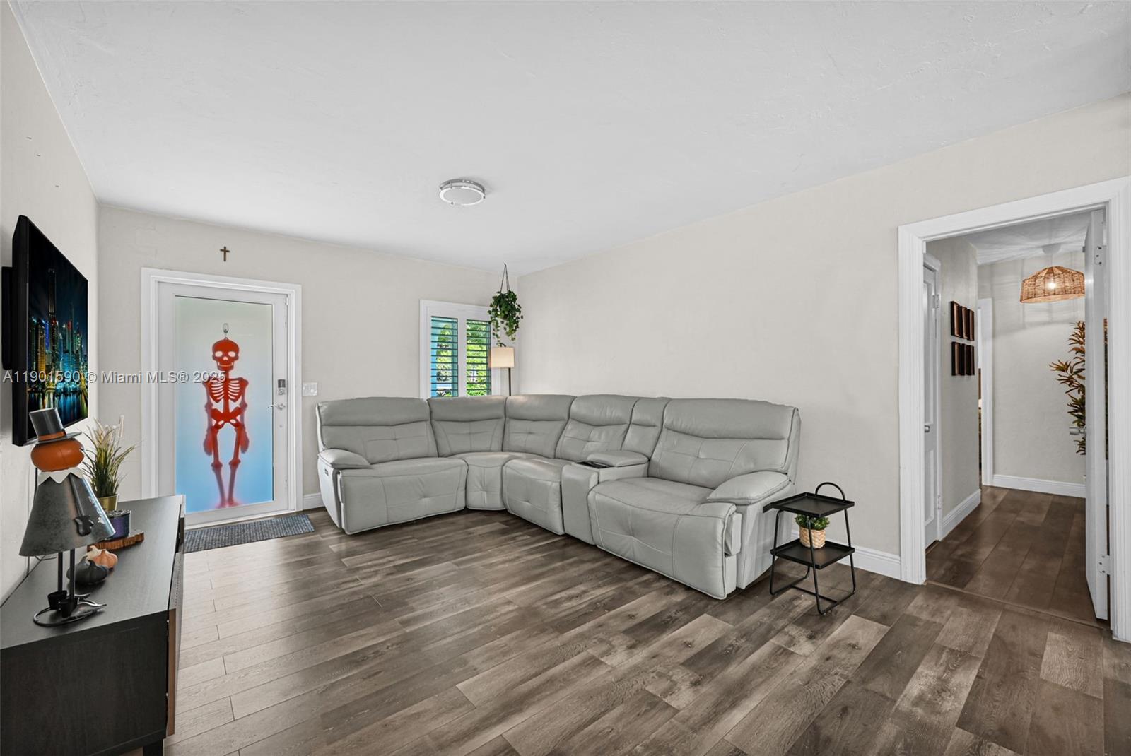 5800 SW 47th St, Miami