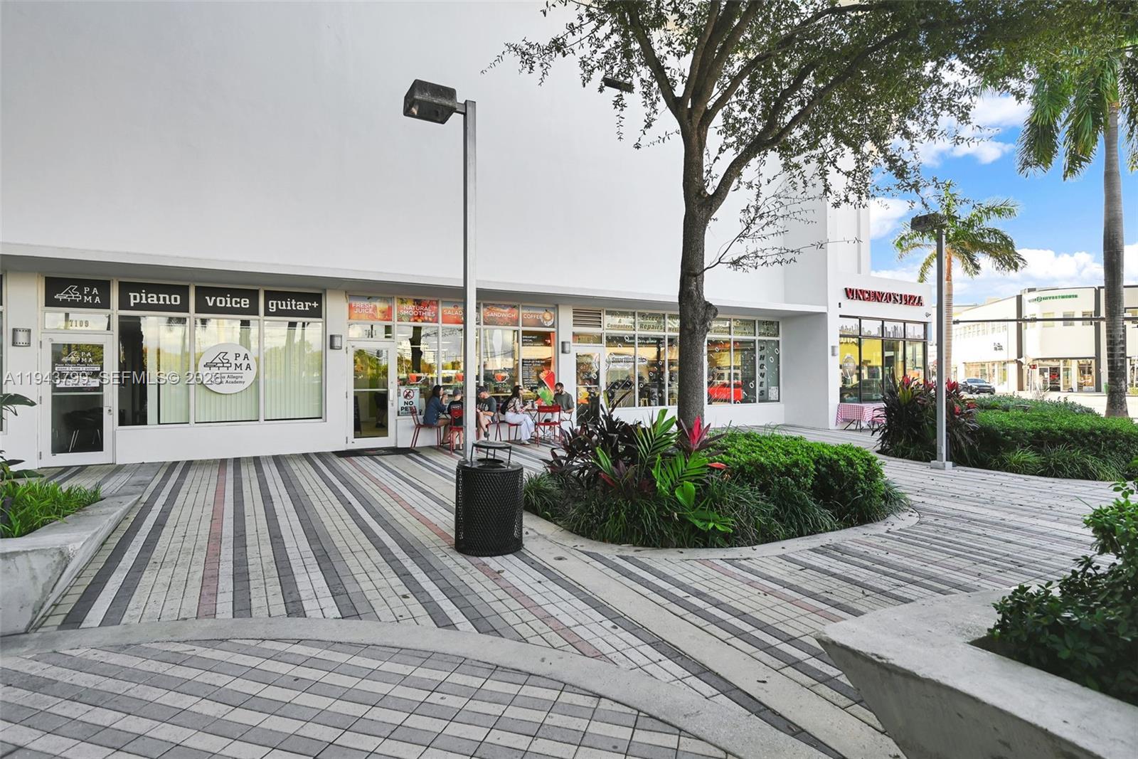 7135 Collins Ave # 1722