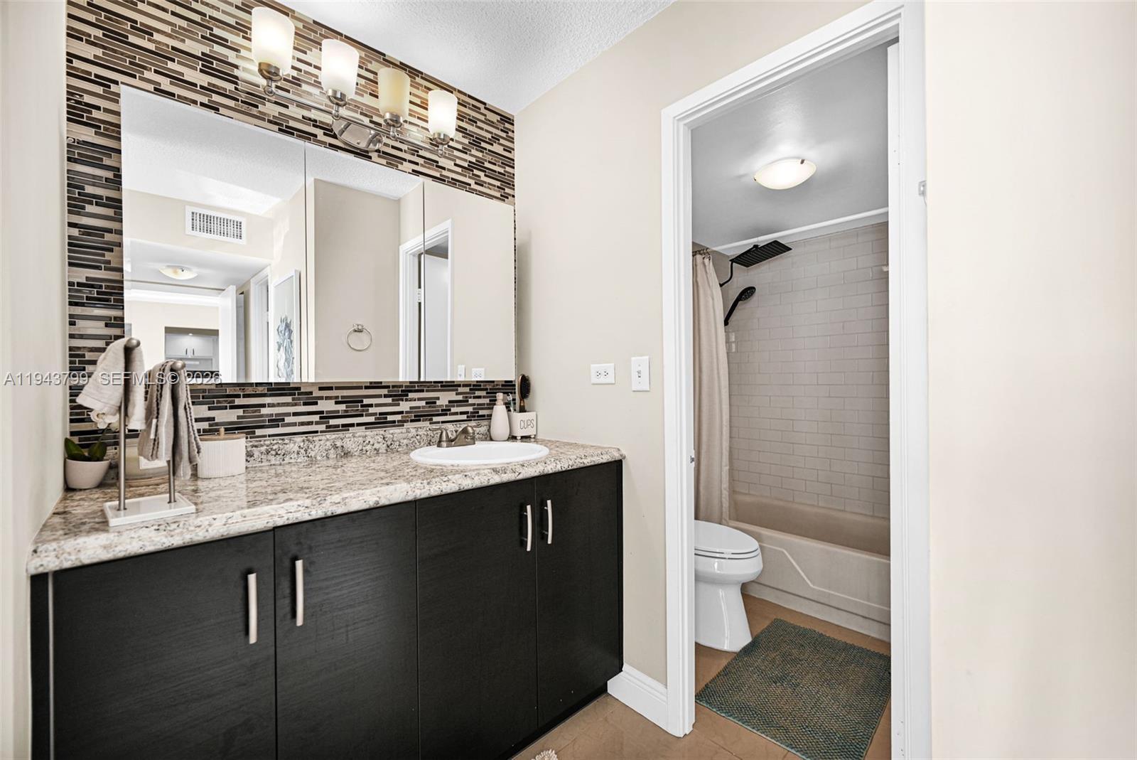 7135 Collins Ave # 1722