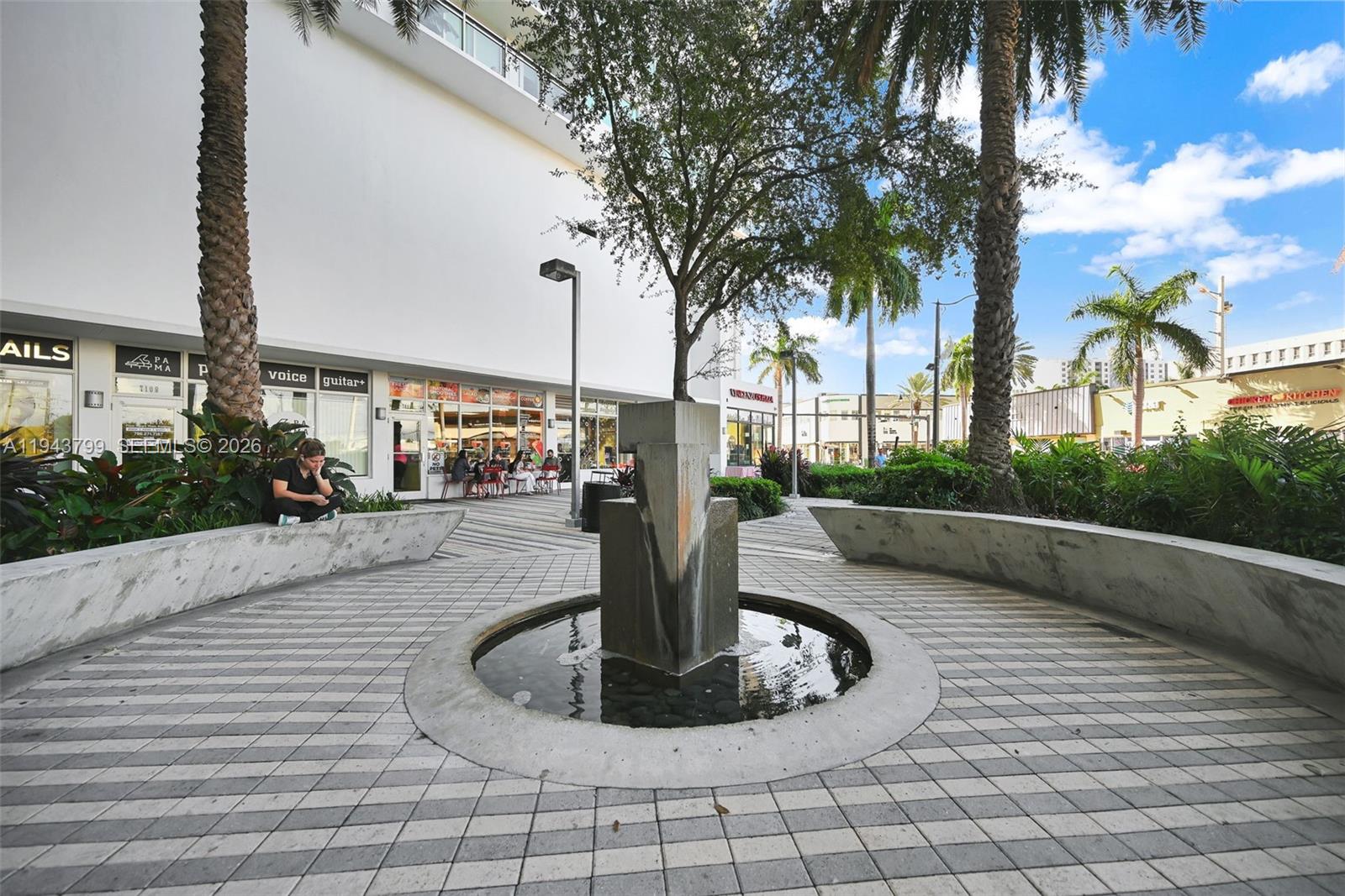 7135 Collins Ave # 1722