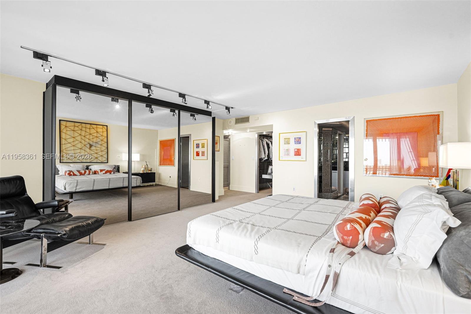 1 Grove Isle Dr # A1110