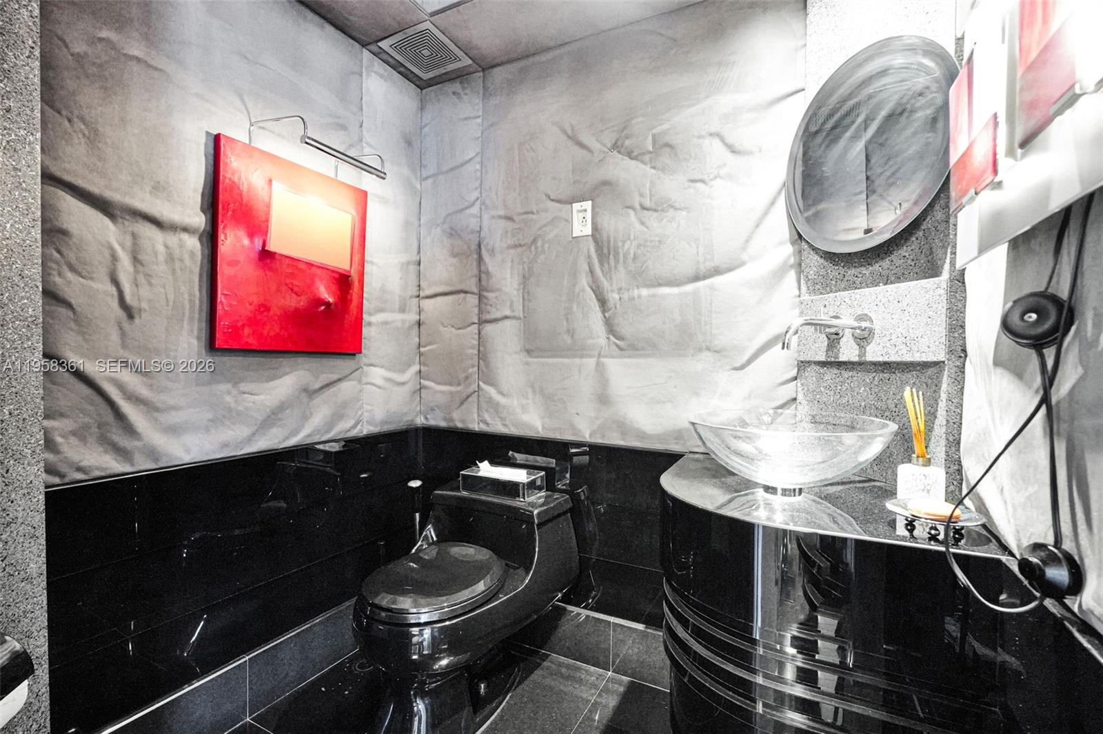 1 Grove Isle Dr # A1110