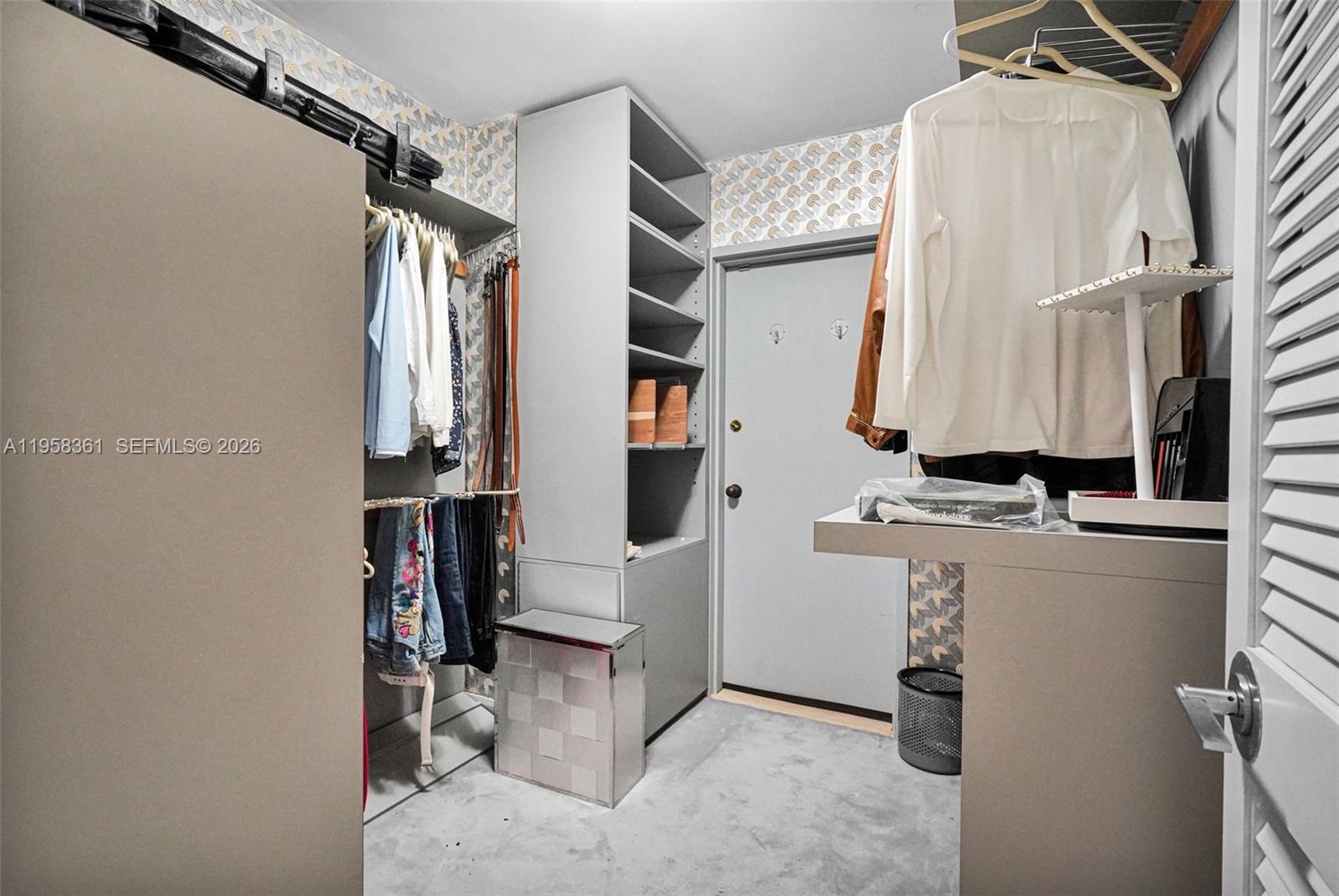 1 Grove Isle Dr # A1110