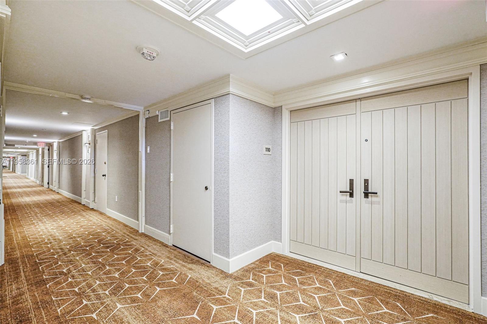 1 Grove Isle Dr # A1110