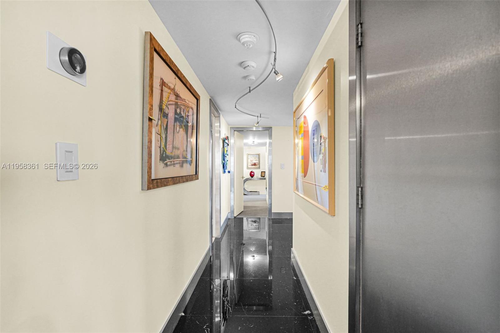 1 Grove Isle Dr # A1110