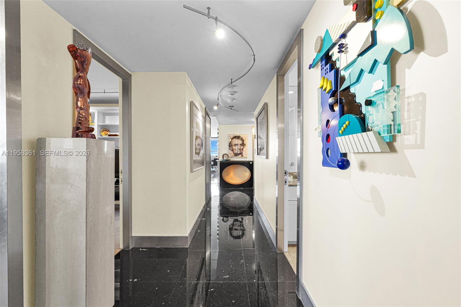 1 Grove Isle Dr # A1110