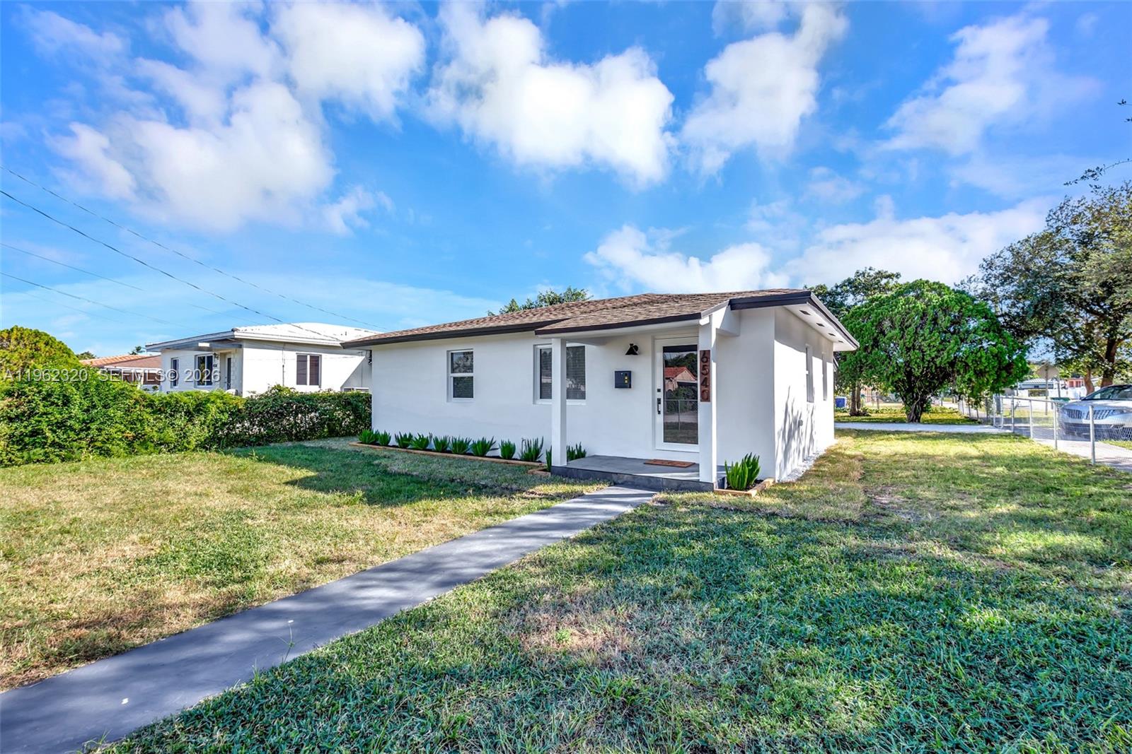 6540 SW 4th St # 6540