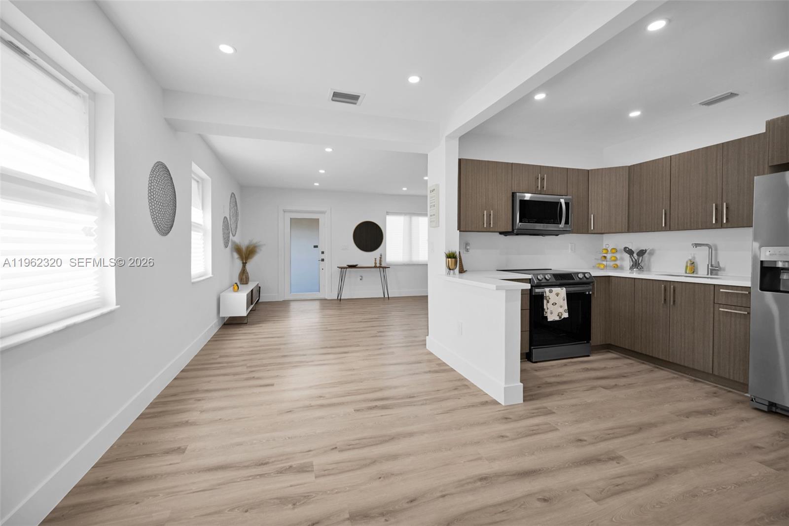 6540 SW 4th St # 6540