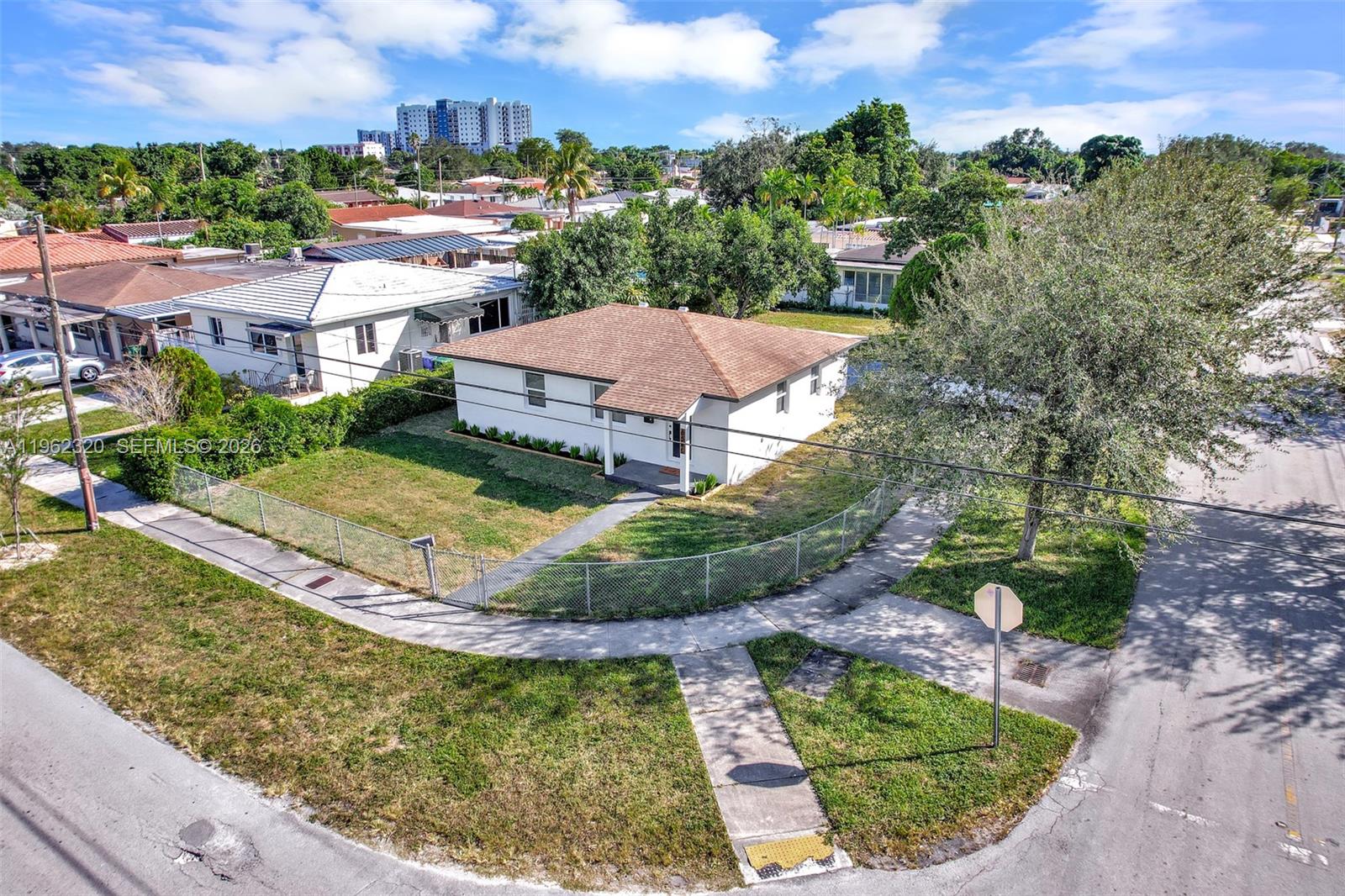 6540 SW 4th St # 6540